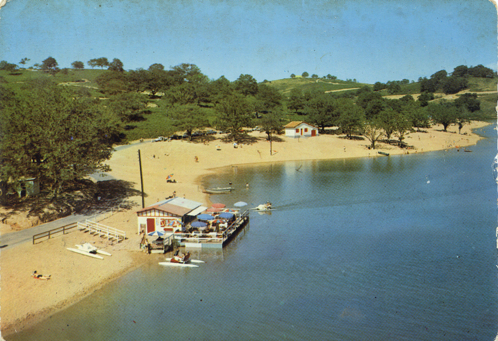  Dans le quartier du lac de Saint-Pée-sur-Nivelle