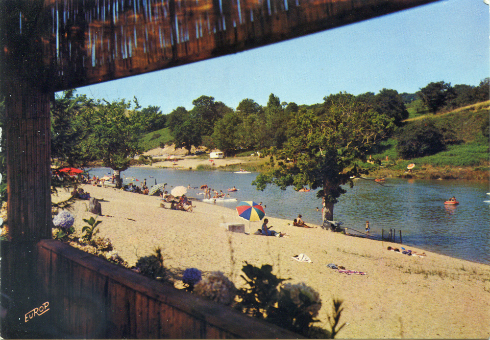  Dans le quartier du lac de Saint-Pée-sur-Nivelle