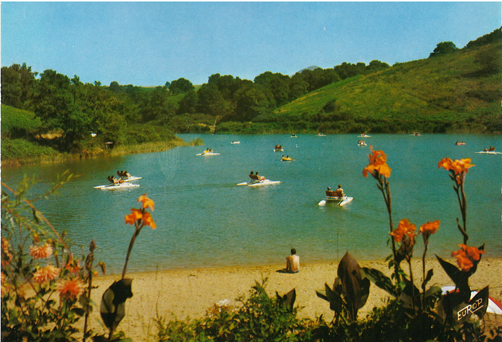  Dans le quartier du lac de Saint-Pée-sur-Nivelle